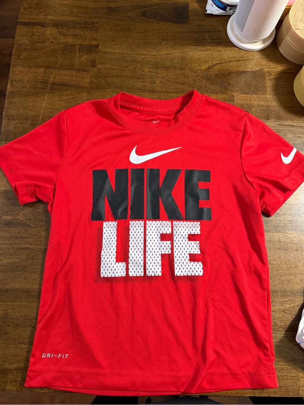 Nike Red Short Sleeve 'NIKE LIFE' Graphic Tee